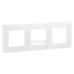 Рамка 3м универсал Etika белый встроенный монтаж (Legrand), арт. 672503