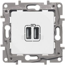 Розетка USB двойная 2м Etika белый 240В/5В 2400мА механизм встроенный монтаж (Legrand), арт. 672294